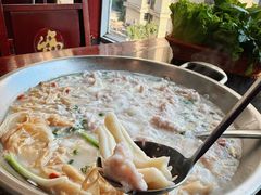 -老来福·非遗酸汤兔(凯旋路店)