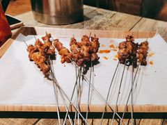 -郑享吃烧烤烩面(红专路店)