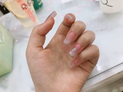 -雅诗迪·美甲美睫纹绣养生美容院