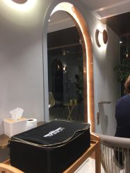 -苏豪路易士·嘉玛发廊