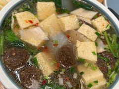 -金莹丸子汤清真(朝外SOHO店)