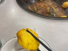 -小火炕铁锅炖鱼