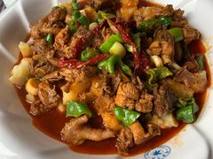 沙湾大盘鸡-楼兰古丽新疆菜(钟楼景观店)