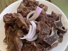 -苏莱特色牛骨滩羊手抓馆(长城东街总店)