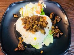 -陈老斯呼尔嗨吃烧烤(科巷店)