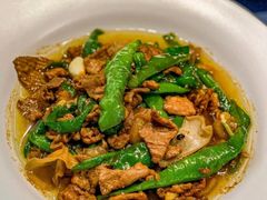 辣椒炒肉-肘子酥(王顶堤店)