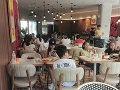 -必胜客(阿罗海店)