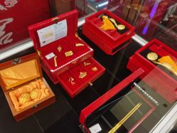 -中国黄金(北京旗舰店)