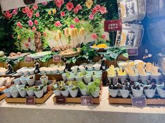 -雍和会海鲜姿造自助(湖东路店)