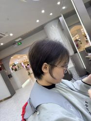 -苏豪路易士·嘉玛发廊