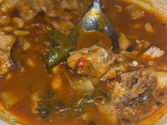 -魏铭鱼头捞饭(晋阳路店)