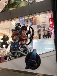 -乐高品牌旗舰店(人民广场店)