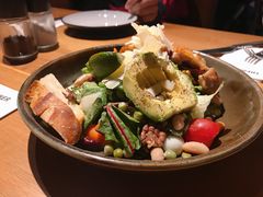 鸡肉牛油果沙拉-The Diner X餐厅(青岛万象城店)