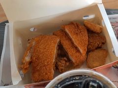 轻松小食光-麦当劳(虹梅路地铁站店)