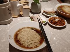 -松鹤面馆·古法焖肉面(观前店)