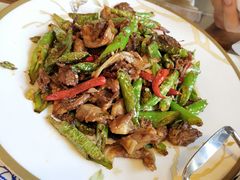 尖椒拆骨肉（开胃下酒）-石老头关东饺子王·东北菜(嘉华鑫城店)