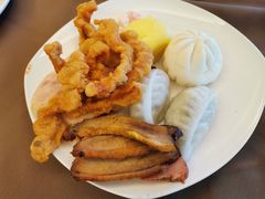 -中央电视塔旋转餐厅