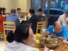 -乡土特色.冷锅鱼.牦牛肉汤锅