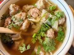 -老谢野馄饨(延安路店)