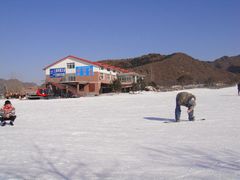 -辽阳弓长岭温泉滑雪场