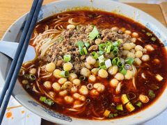 -丁丁猫重庆小面(徐州路店)