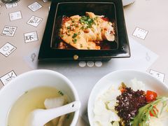 -穹六人间 people 6(岳阳路店)