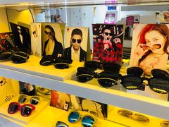 -4iNLOOK美瞳店(龙之梦购物中心虹口店)