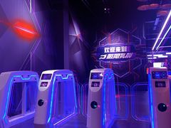 -极限PLAY运动娱乐新世界·团建派对潮玩休闲馆·室内蹦极高空游乐园