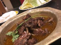 白菜和包生菜-芦月轩羊蝎子(北蜂窝店)