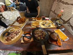 -破瓦寒窑·地摊烤羊排