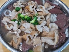 猪脏粉-守英猪脏粉(仓桥街店)
