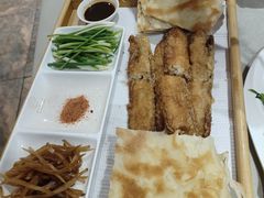 -闻道食府烙饼卷带鱼(原车耳营店原大觉寺店)