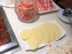 美国肥牛-小牛叔鲜切牛肉·火锅·烤肉自助(公济桥路店)