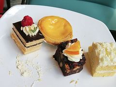 -梅园国际大酒店·自助餐厅(光明港店)