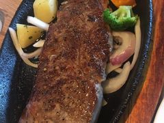 -玛格萝妮(汇智国际商业中心店)