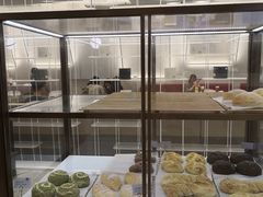 面包甜点陈列柜-奈雪的茶(华侨城创意园店)