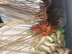 -佰人王串串香火锅(洋珠巷店)