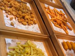 -金滏山烤肉·海鲜·火锅自助餐厅(襄阳万达店)