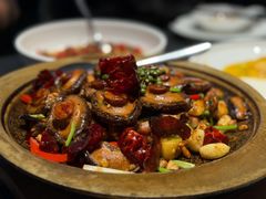 -铜锣湾·有麝自然香(渝北财富中心店)