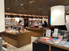 -茑屋书店(天目里店)