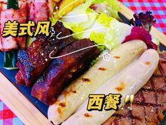 -鲨鱼美式餐厅酒吧Sharky