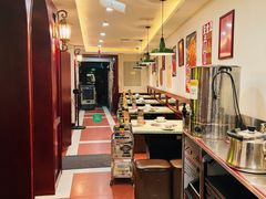 -鸿姐老火锅(静安店)