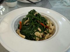 -汗腾格里·风味餐厅(新疆驻京办店)