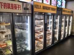 面包甜点陈列柜-川成串·自助串串香火锅(朝阳店)