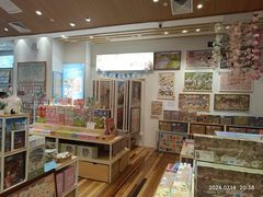 -猫的天空之城概念书店(印象城购物中心店)