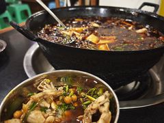 -鸿顺老铁锅美蛙鱼府(解放碑店)