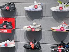 -王府井奥莱临潼小镇(临潼店)