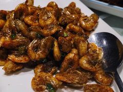上海油爆虾-金枝玉叶上海人家食府(三里河店)
