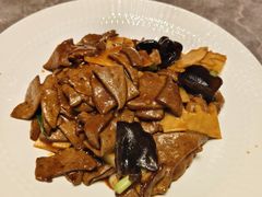 -闫府私房菜·老字号(恒隆店)