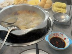 -光头药膳鸡(莱茵小镇店)
